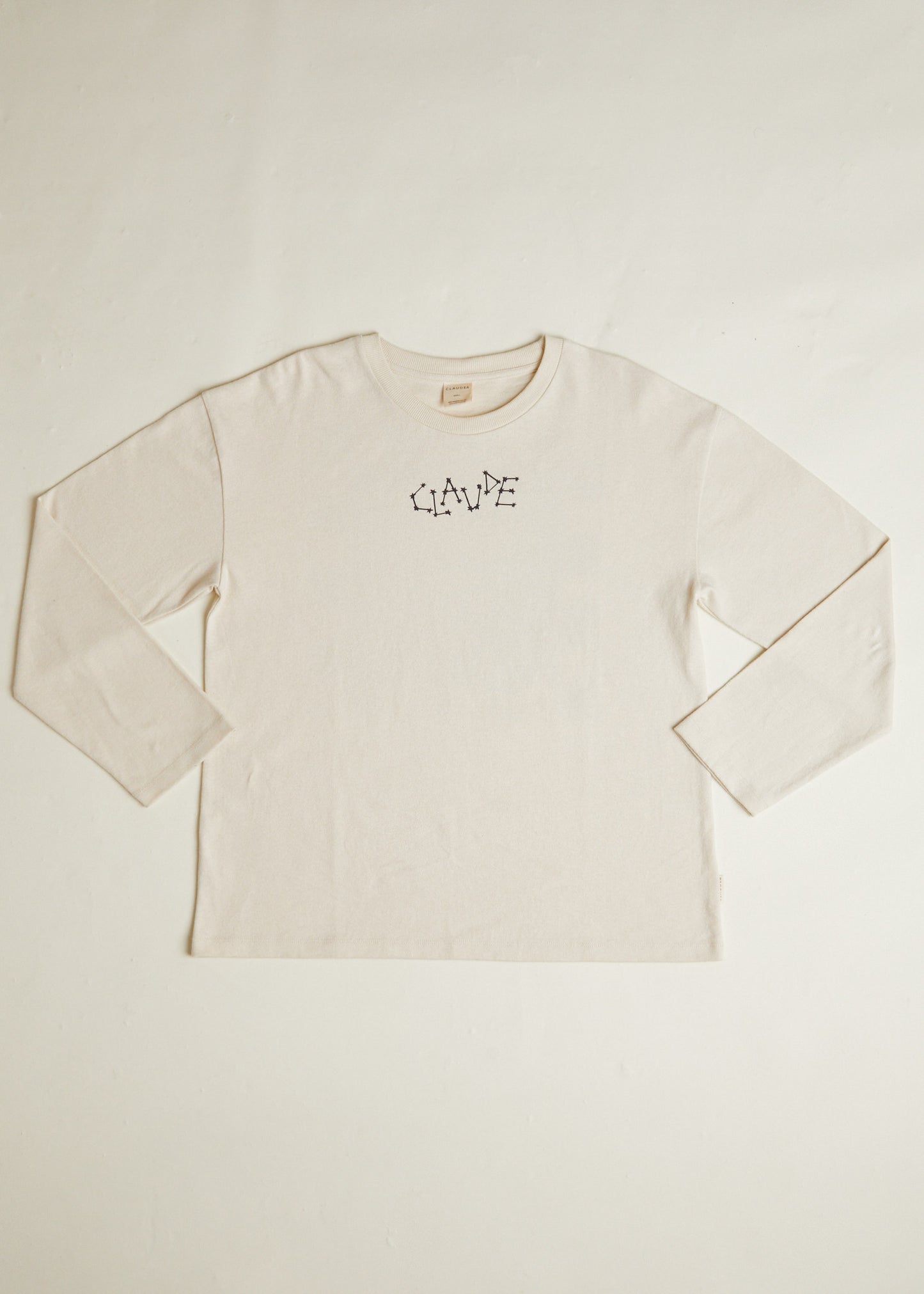 Nova Oat Tee Adult Cut Out Front