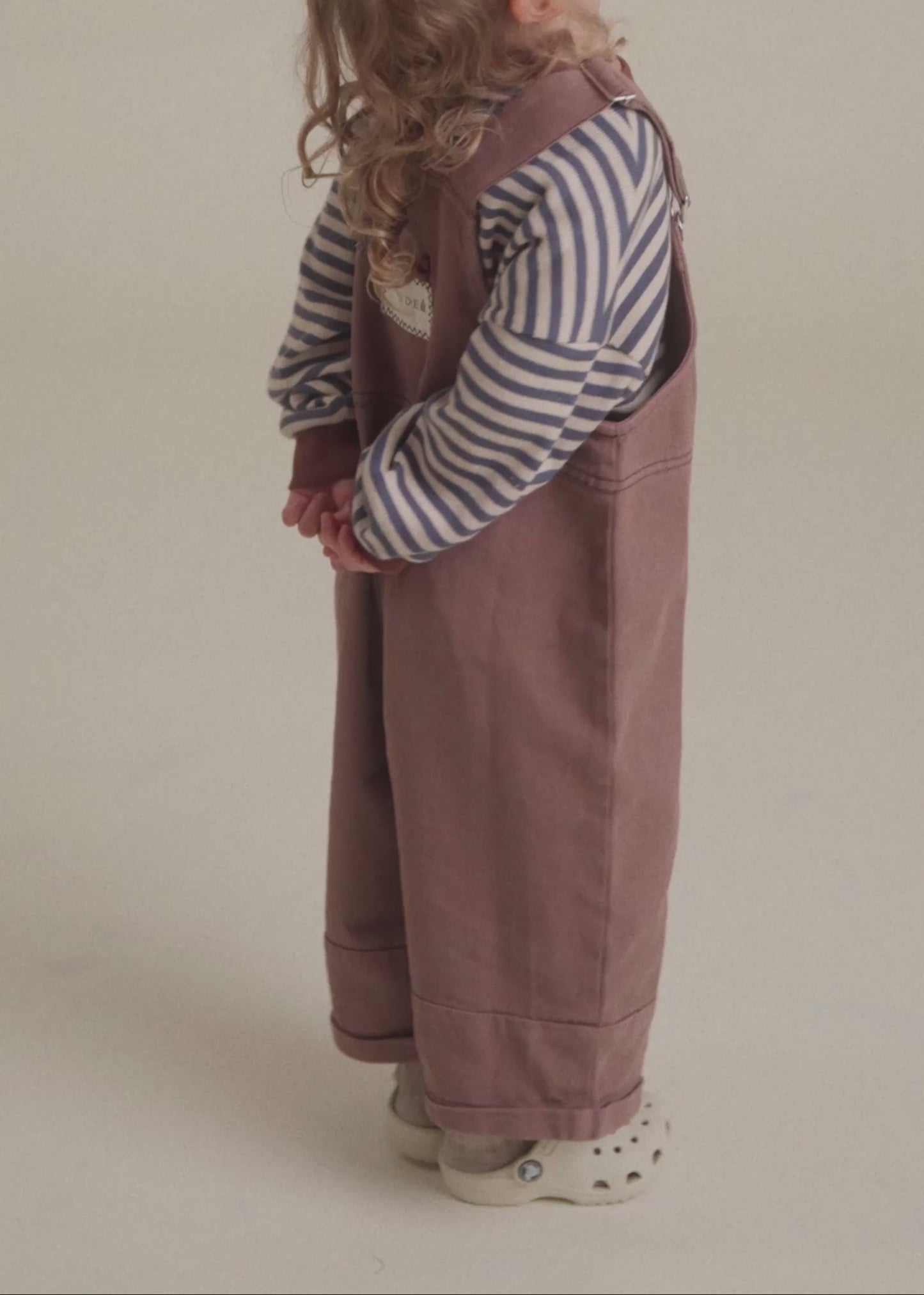 Blythe Washed Coco Dungaree - PDP video