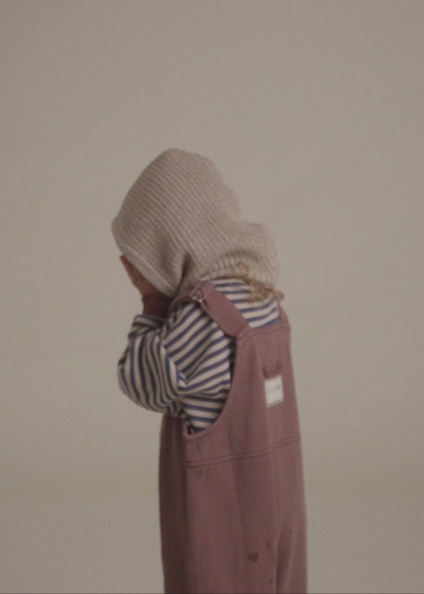 Sutton Neutral Balaclava - PDP video