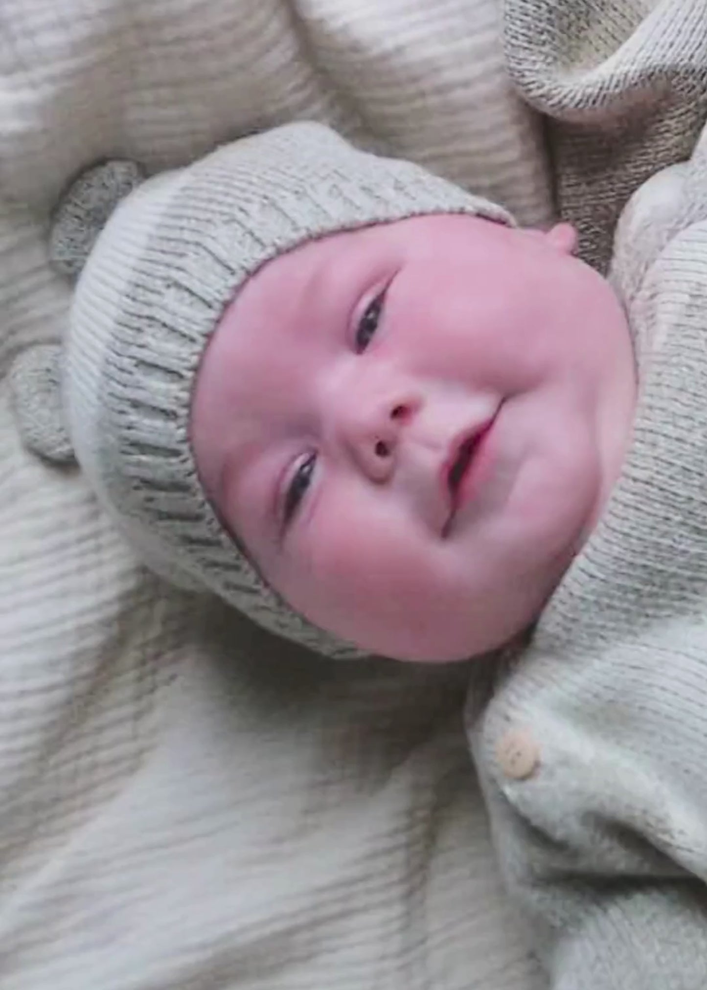 Cozmo Neutral Moon Star 2 Piece Gift Set