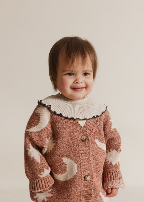 Bobbi Oat Collar Bib
