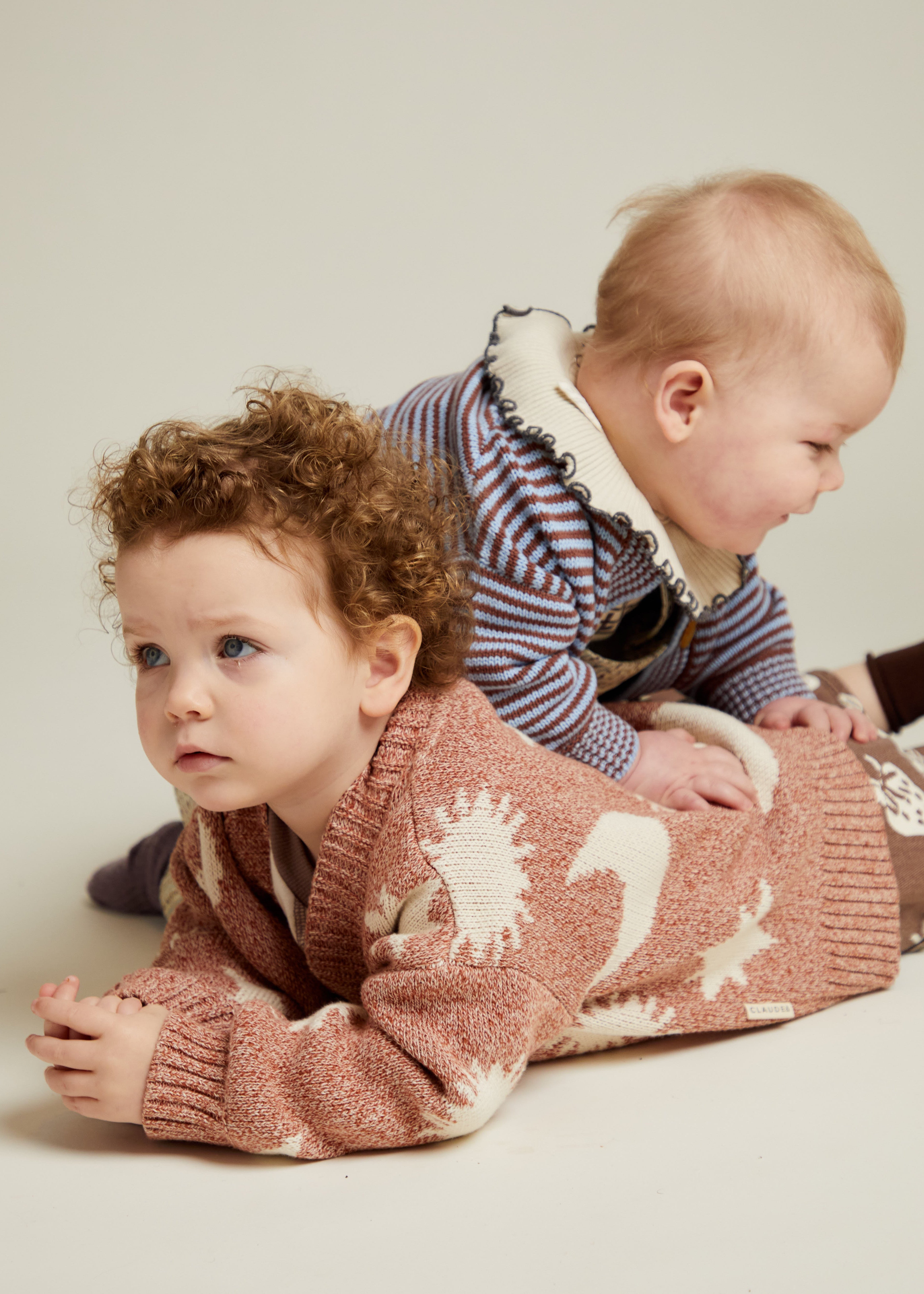 Cozmo Russet Moon Star Cardigan – Claude & Co