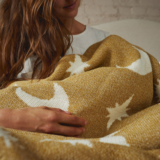 Cozmo Moon Blanket Golden