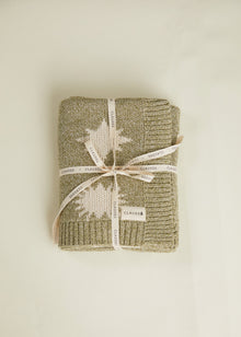  Cozmo Matcha Moon Star Blanket