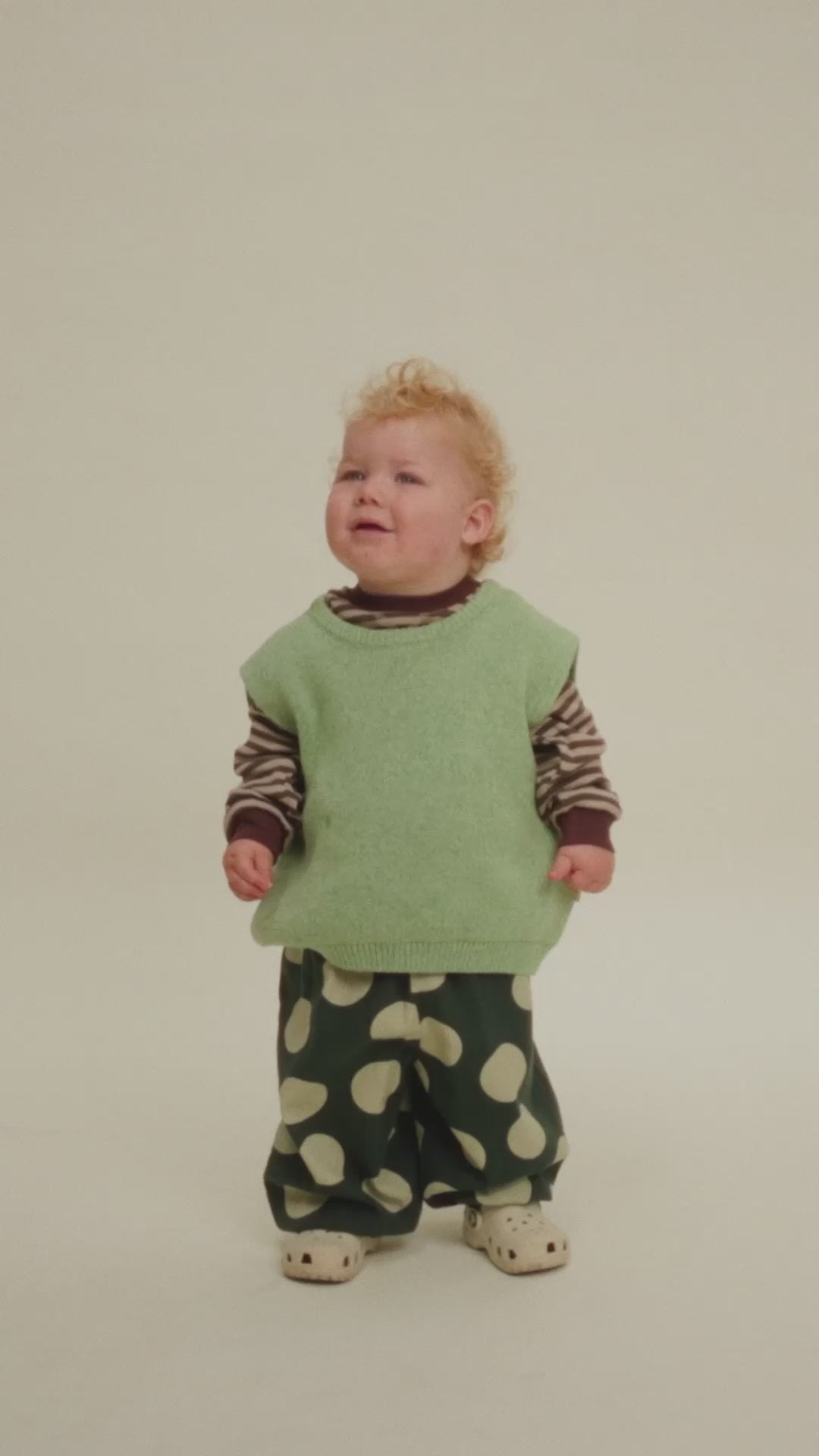 Noa Apple Knitted Vest